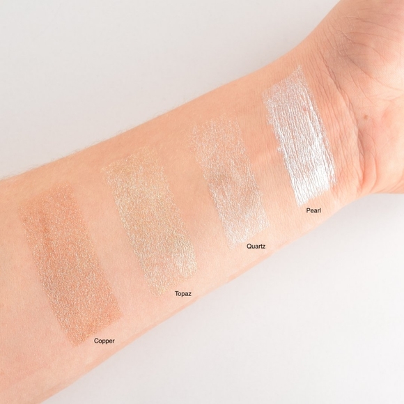 LARITZY LIQUID BEAM in shade topaz - Picture 2 of 5